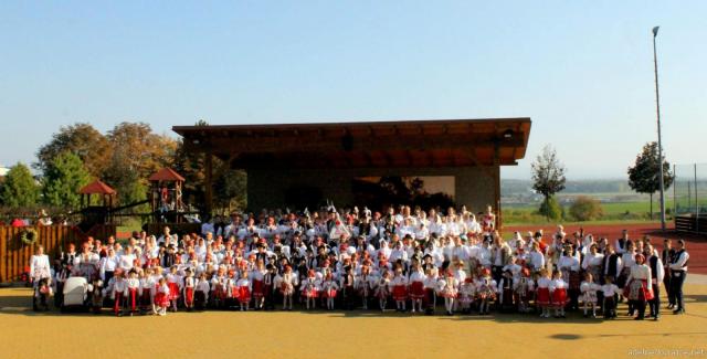 Hodů se pravidelně zúčastní až 250 krojovaných | Autor: Adéla Nedorostková