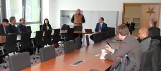 Zástupce indického velvyslanectví Shri Abhijit Chakraborty a prof. Ing. Jaroslav Koton, Ph.D. otevírají české-indický workshop