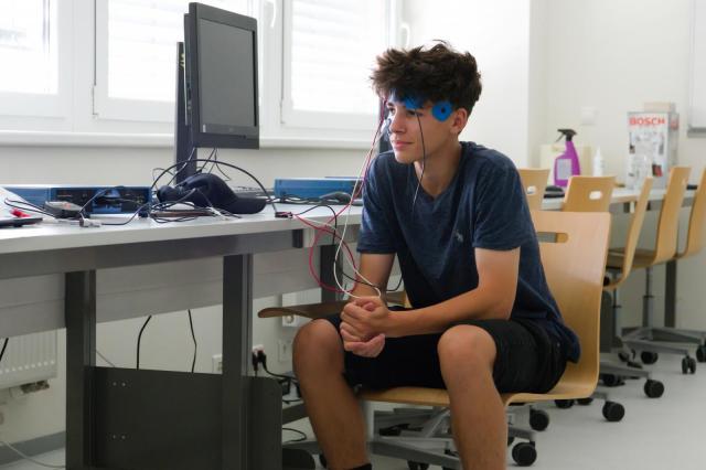 Letní škola sportovních technologií na CESA. | Autor: CESA