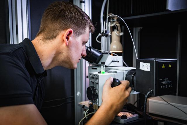 Physical engineer and doctoral student Petr Liška will be researching almost atomically thin layers of perovskite materials at Stanford University. | Author: Jakub Rozboud
