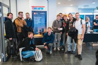 perFEKT AtomDay 2025 | Author: Jakub Rozboud