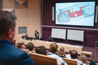 perFEKT AtomDay 2025 | Author: Jakub Rozboud