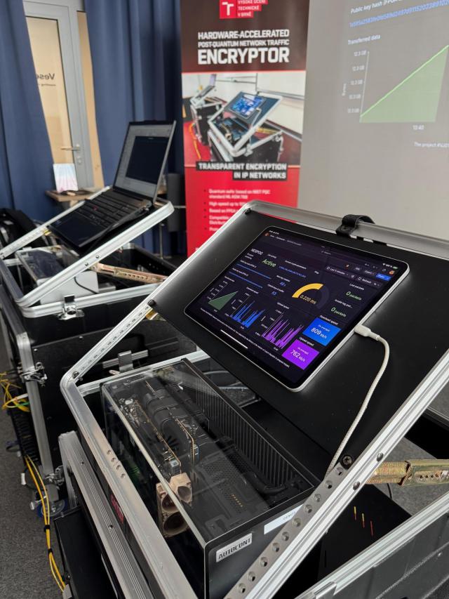 Kvantově odolný šifrátor.  | Autor: Jan Hajný