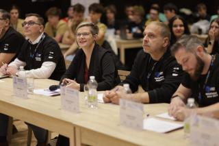 Autor: AT&T Hackathon Junior