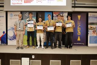 Autor: AT&T Hackathon Junior