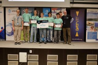 Autor: AT&T Hackathon Junior