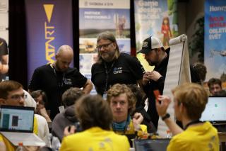 Autor: AT&T Hackathon Junior